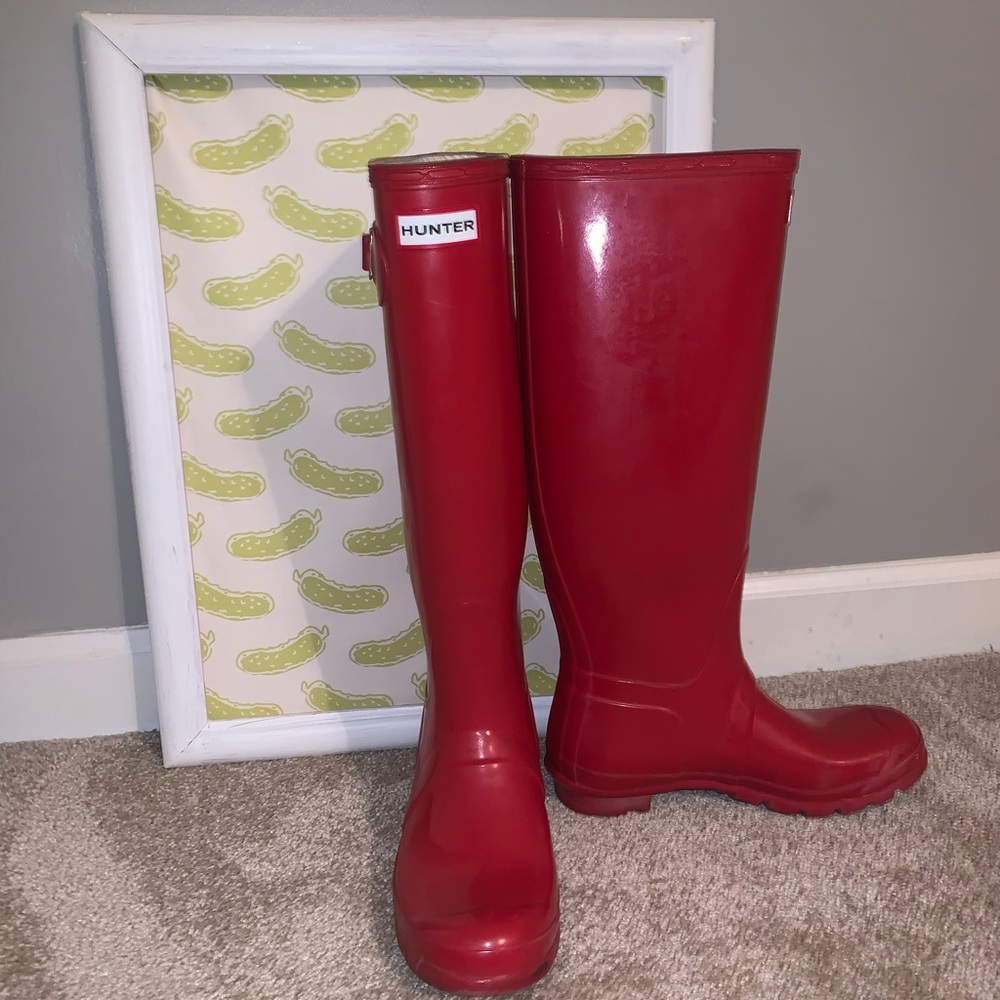 Hunter Rain Boots - Glossy Red - Size US8